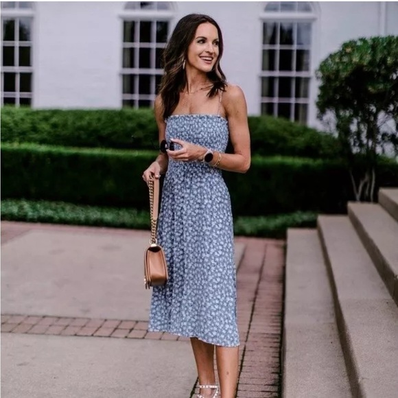 Reformation Sable Dress - Picture 2 of 7